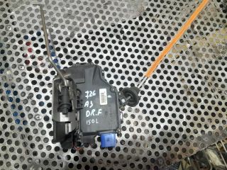 bontott AUDI A3 Jobb első Zsanér