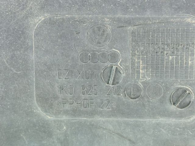 bontott AUDI A3 Jobb Fenéklemez