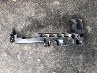 bontott AUDI A3 Jobb Fényszóró Tartó