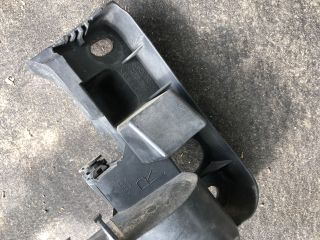 bontott AUDI A3 Jobb Fényszóró Tartó