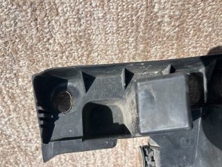 bontott AUDI A3 Jobb Fényszóró Tartó