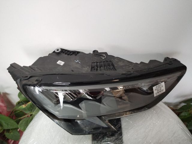 bontott AUDI A3 Jobb Fényszóró