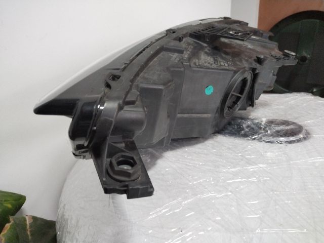 bontott AUDI A3 Jobb Fényszóró