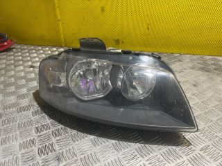 bontott AUDI A3 Jobb Fényszóró