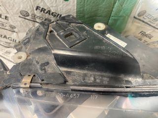 bontott AUDI A3 Jobb Fényszóró