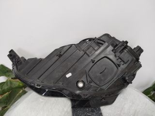 bontott AUDI A3 Jobb Fényszóró