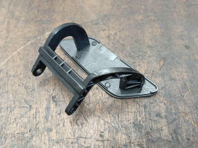 bontott AUDI A3 Jobb Fényszórómosó Fedél