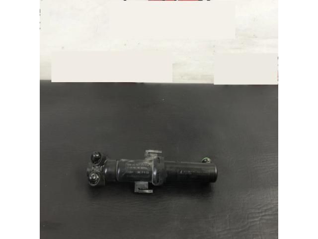 bontott AUDI A3 Jobb Fényszórómosó Fúvóka