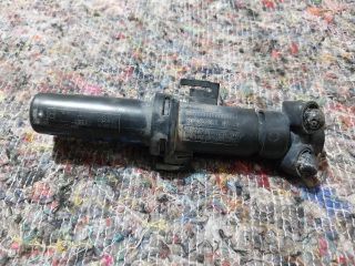 bontott AUDI A3 Jobb Fényszórómosó Fúvóka