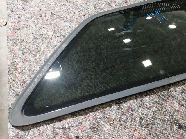 bontott AUDI A3 Jobb hátsó Ablak