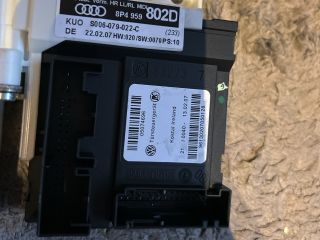 bontott AUDI A3 Jobb hátsó Ablakemelő Motor