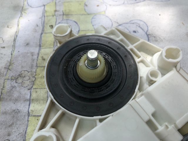 bontott AUDI A3 Jobb hátsó Ablakemelő Motor