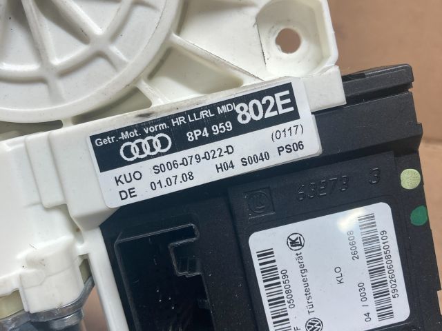 bontott AUDI A3 Jobb hátsó Ablakemelő Motor