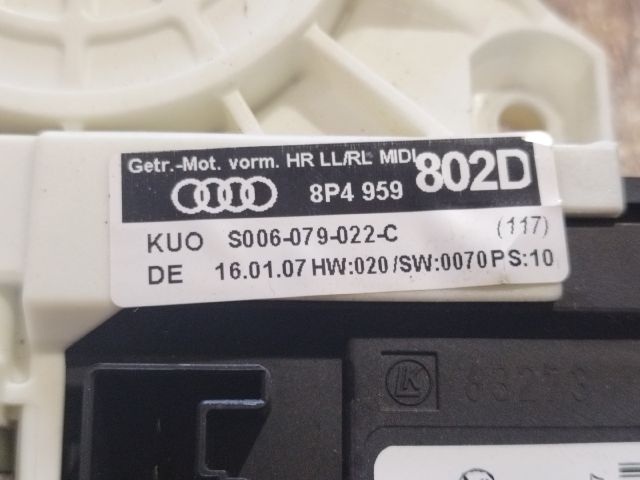 bontott AUDI A3 Jobb hátsó Ablakemelő Motor