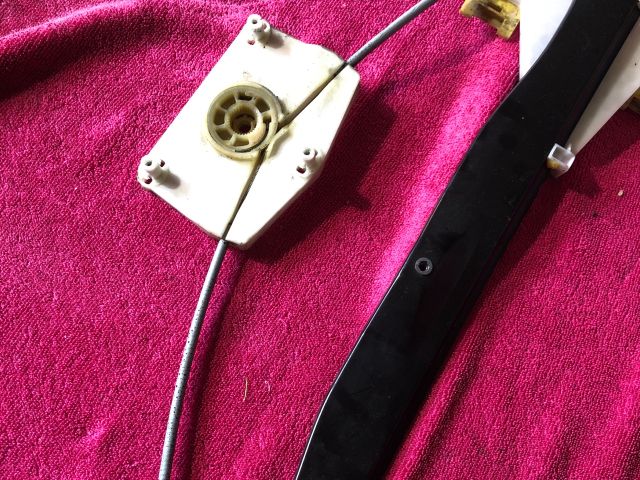 bontott AUDI A3 Jobb hátsó Ablakemelő Szerkezet (Elektromos)