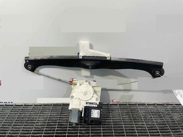 bontott AUDI A3 Jobb hátsó Ablakemelő Szerkezet (Elektromos)