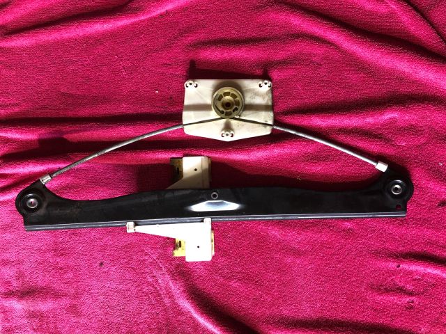 bontott AUDI A3 Jobb hátsó Ablakemelő Szerkezet (Elektromos)