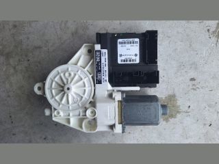 bontott AUDI A3 Jobb hátsó Ablakemelő Szerkezet (Elektromos)