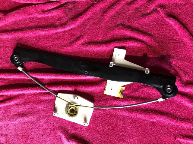 bontott AUDI A3 Jobb hátsó Ablakemelő Szerkezet (Elektromos)