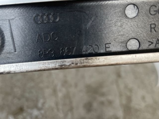 bontott AUDI A3 Jobb hátsó Ajtó Kárpit Díszléc