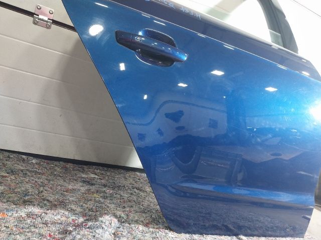 bontott AUDI A3 Jobb hátsó Ajtó (Részeivel)