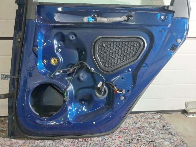 bontott AUDI A3 Jobb hátsó Ajtó (Részeivel)