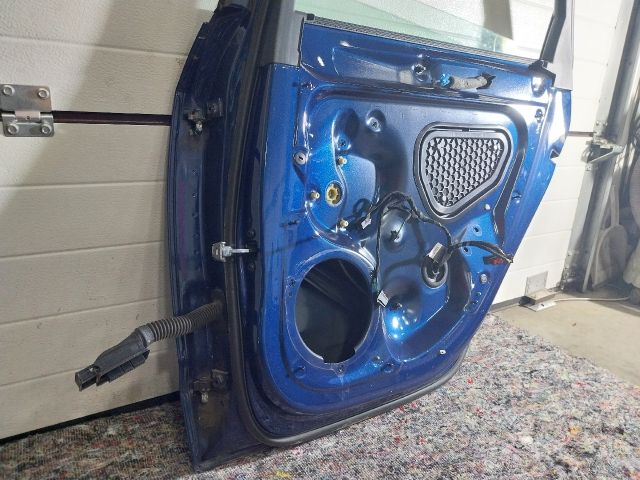 bontott AUDI A3 Jobb hátsó Ajtó (Részeivel)