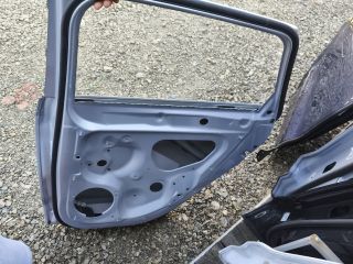 bontott AUDI A3 Jobb hátsó Ajtó (Üres lemez)