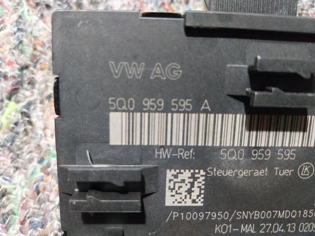 bontott AUDI A3 Jobb hátsó Ajtó Vezérlőegység