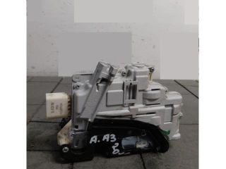 bontott AUDI A3 Jobb hátsó Ajtózár