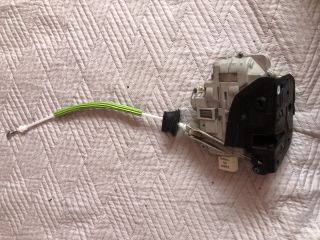 bontott AUDI A3 Jobb hátsó Ajtózár