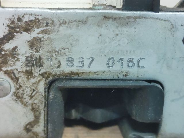 bontott AUDI A3 Jobb hátsó Ajtózár