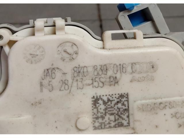 bontott AUDI A3 Jobb hátsó Ajtózár