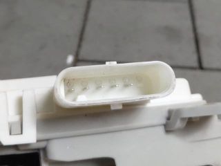 bontott AUDI A3 Jobb hátsó Ajtózár