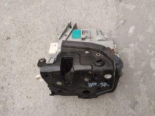 bontott AUDI A3 Jobb hátsó Ajtózár