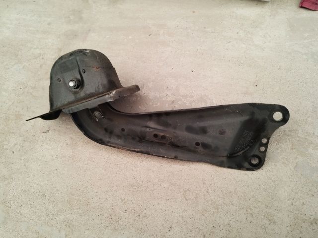 bontott AUDI A3 Jobb hátsó Alsó Hátsó Lengőkar