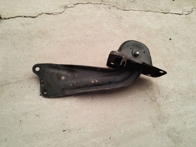 bontott AUDI A3 Jobb hátsó Alsó Hátsó Lengőkar