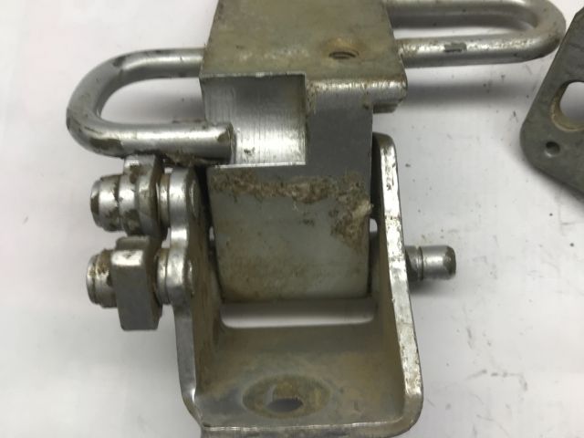 bontott AUDI A3 Jobb hátsó Alsó Zsanér