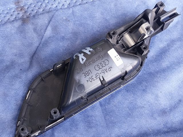 bontott AUDI A3 Jobb hátsó Belső Kilincs
