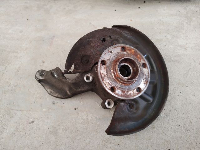 bontott AUDI A3 Jobb hátsó Csonkállvány Kerékaggyal