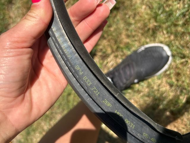 bontott AUDI A3 Jobb hátsó Gumikéder