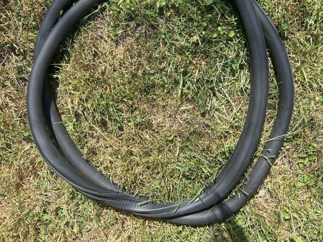 bontott AUDI A3 Jobb hátsó Gumikéder