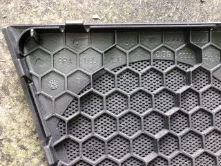 bontott AUDI A3 Jobb hátsó Hangszóró Burkolat