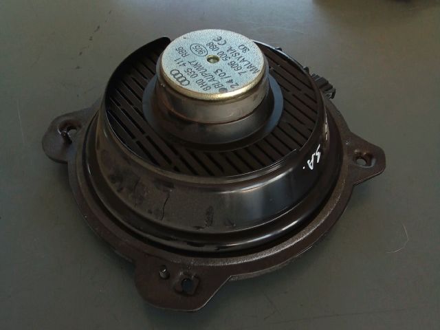 bontott AUDI A3 Jobb hátsó Hangszóró