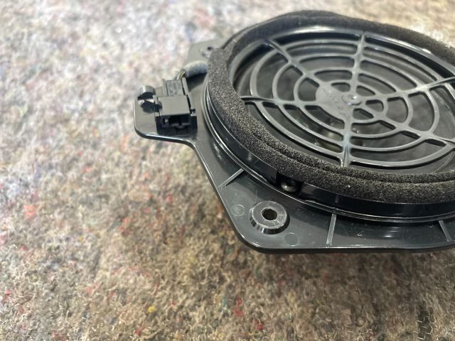 bontott AUDI A3 Jobb hátsó Hangszóró