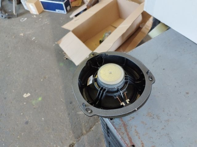 bontott AUDI A3 Jobb hátsó Hangszóró