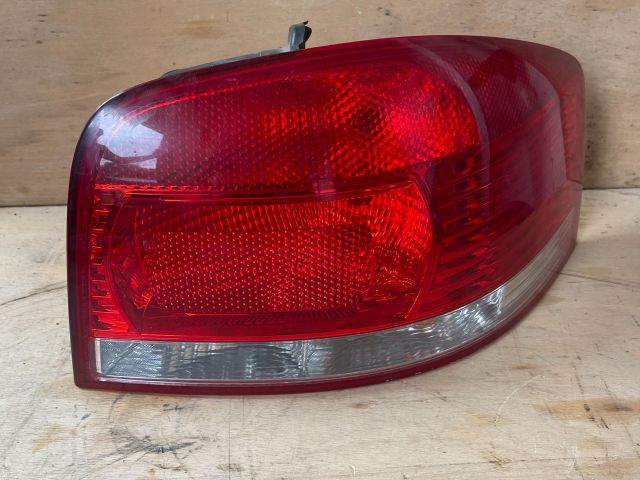 bontott AUDI A3 Jobb Hátsó Lámpa