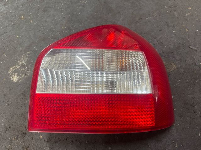 bontott AUDI A3 Jobb Hátsó Lámpa