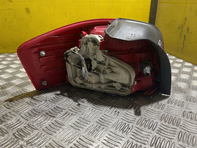 bontott AUDI A3 Jobb Hátsó Lámpa