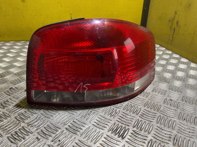 bontott AUDI A3 Jobb Hátsó Lámpa